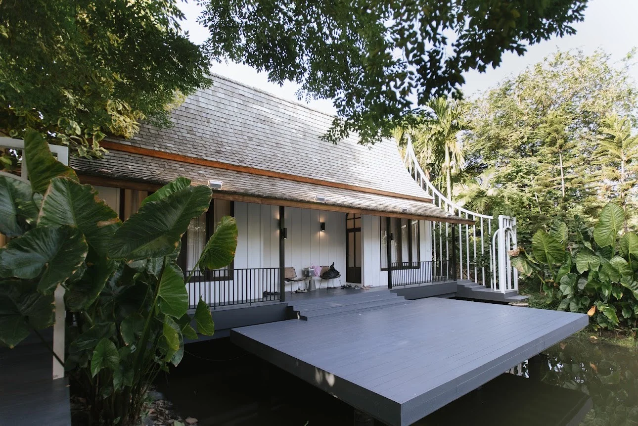 Vanessa (วนิศ์ษา).png